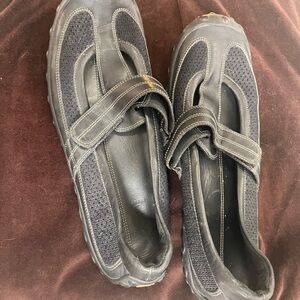 Sporty Black Women's Flats with Strap